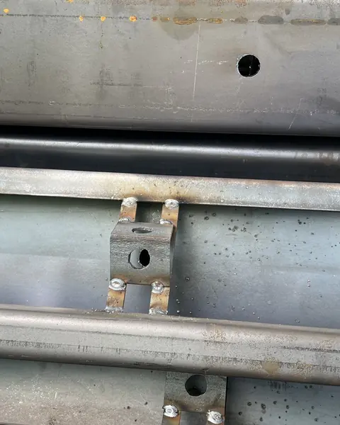 Detalle — Ensamble y soldadura de conectores — Metalworks Energy